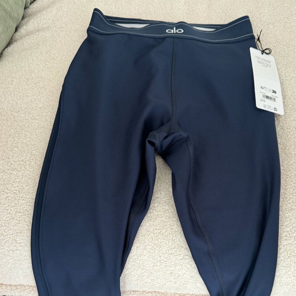 ALO Leggings